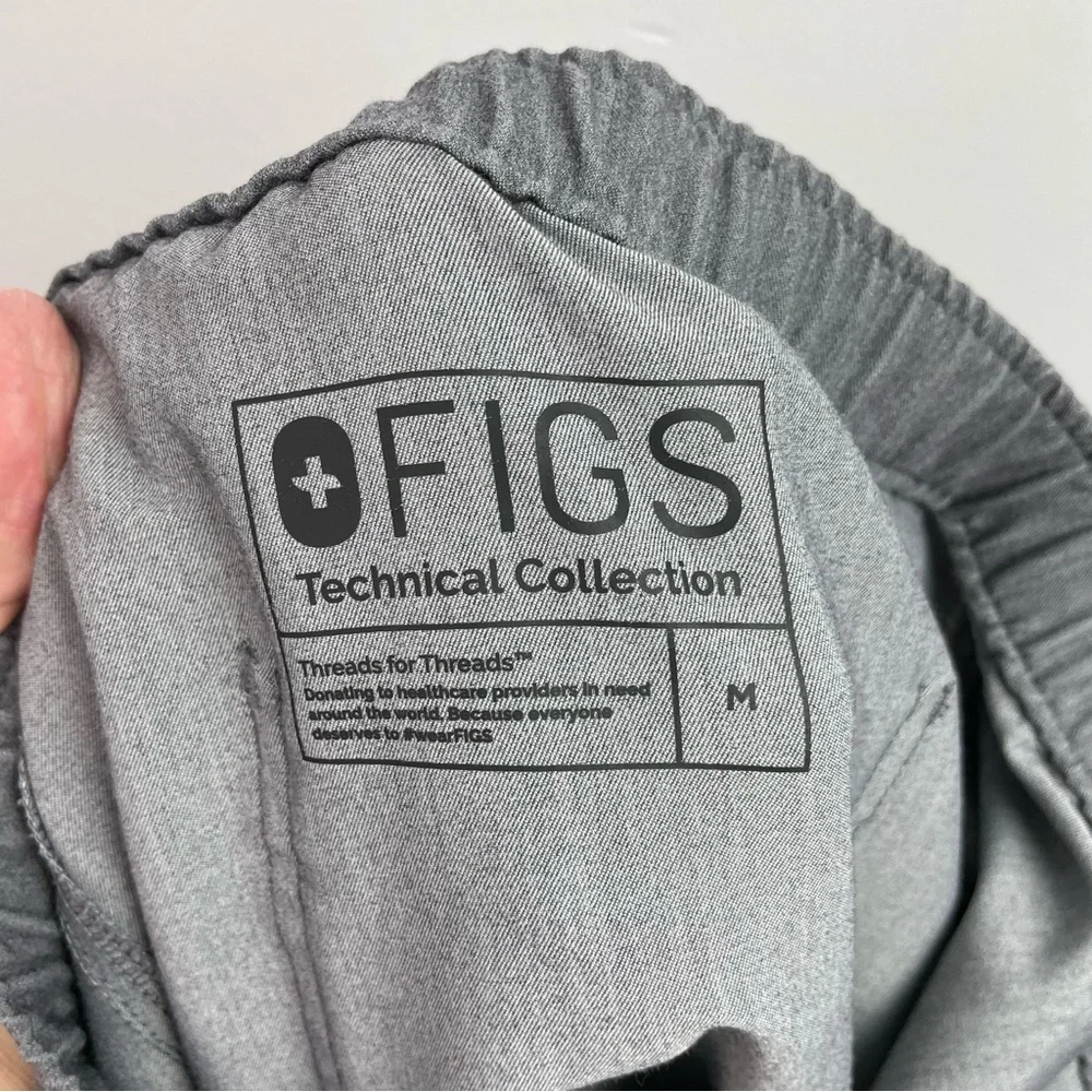 Figs NWOT Gray Men’s Scrub Pants